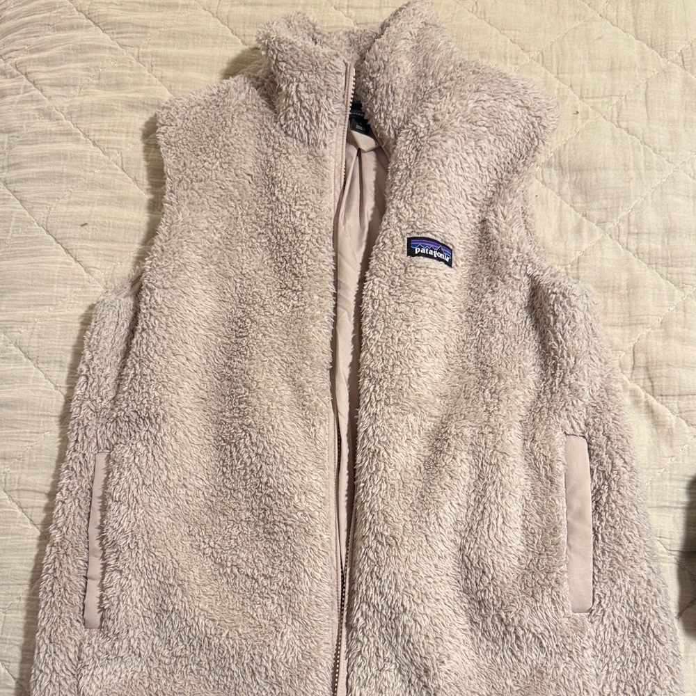 Patagonia Women’s Fleece Vest - Light Tan